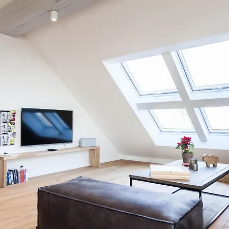 Hochwertige- Helle Mit Meerblick Am Deich By Interhome