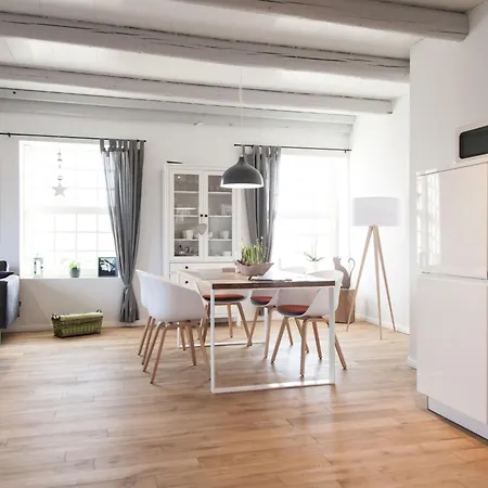 Hochwertige- Helle Mit Meerblick Am Deich By Interhome Apartment Bensersiel