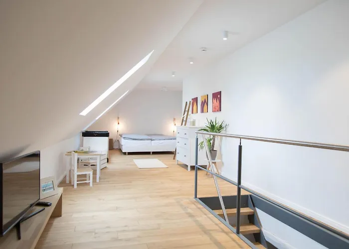 Hochwertige- Helle Mit Meerblick Am Deich By Interhome *
